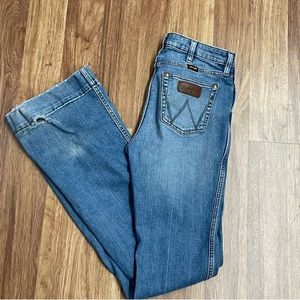 High rise Wrangler Retro Flare trouser boot cut jeans 29 X 34.5 broken-in
